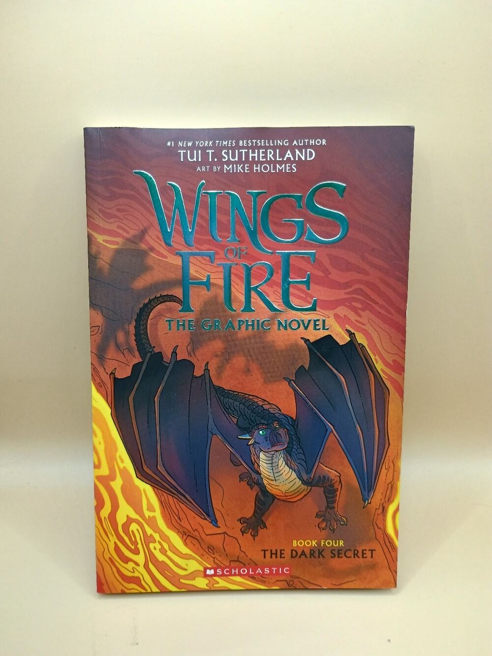 Wings of Fire: Book Four - The Dark Secret (Scholastic, 2021) Graphic Novel NM-